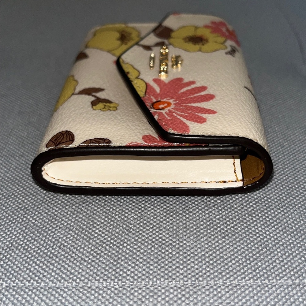 Coach Floral Flap Card Case - Picture 4 of 9